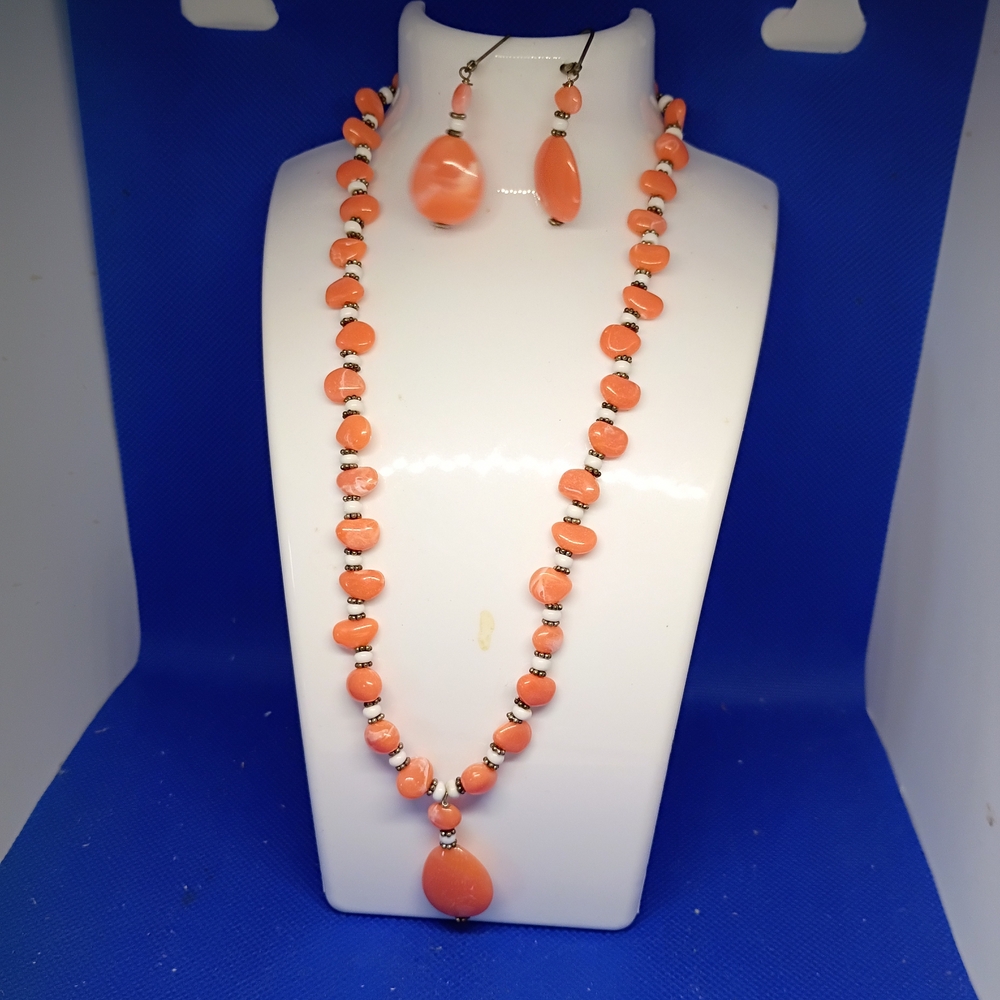 Elegant Hand Made Orange 19" Beaded Necklace and Earring Set. $25.